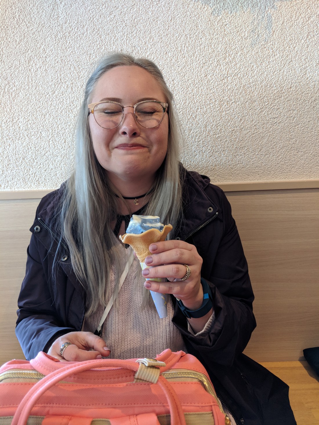 Maker:0x4c,Date:2017-11-8,Ver:4,Lens:Kan03,Act:Lar01,E-Y